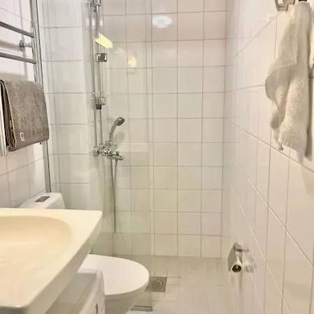 Lovely In The Famous Design District Area. * Ελσίνκι